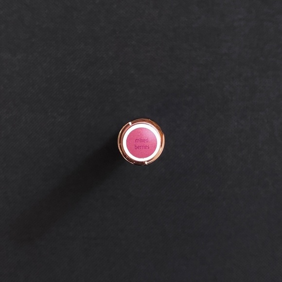 TARTE Mixed Berries Maracuja Juicy Lip Plump Gloss Balm - Full Size - Picture 3 of 3